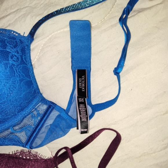 Victoria's secret bombshell bra - Picture 4 of 4